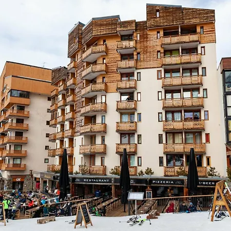 Zenith - 3 Personnes Au Coeur De La Station Skis Aux Pieds Mae-7766 Daire *